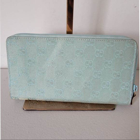 GUCCI GG Fabric Metal Bar Long Wallet - Picture 2 of 8